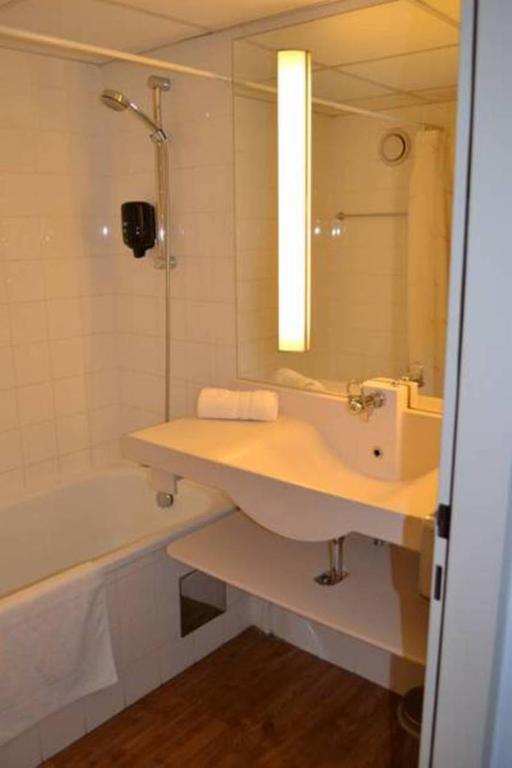 Hotel Lenas West